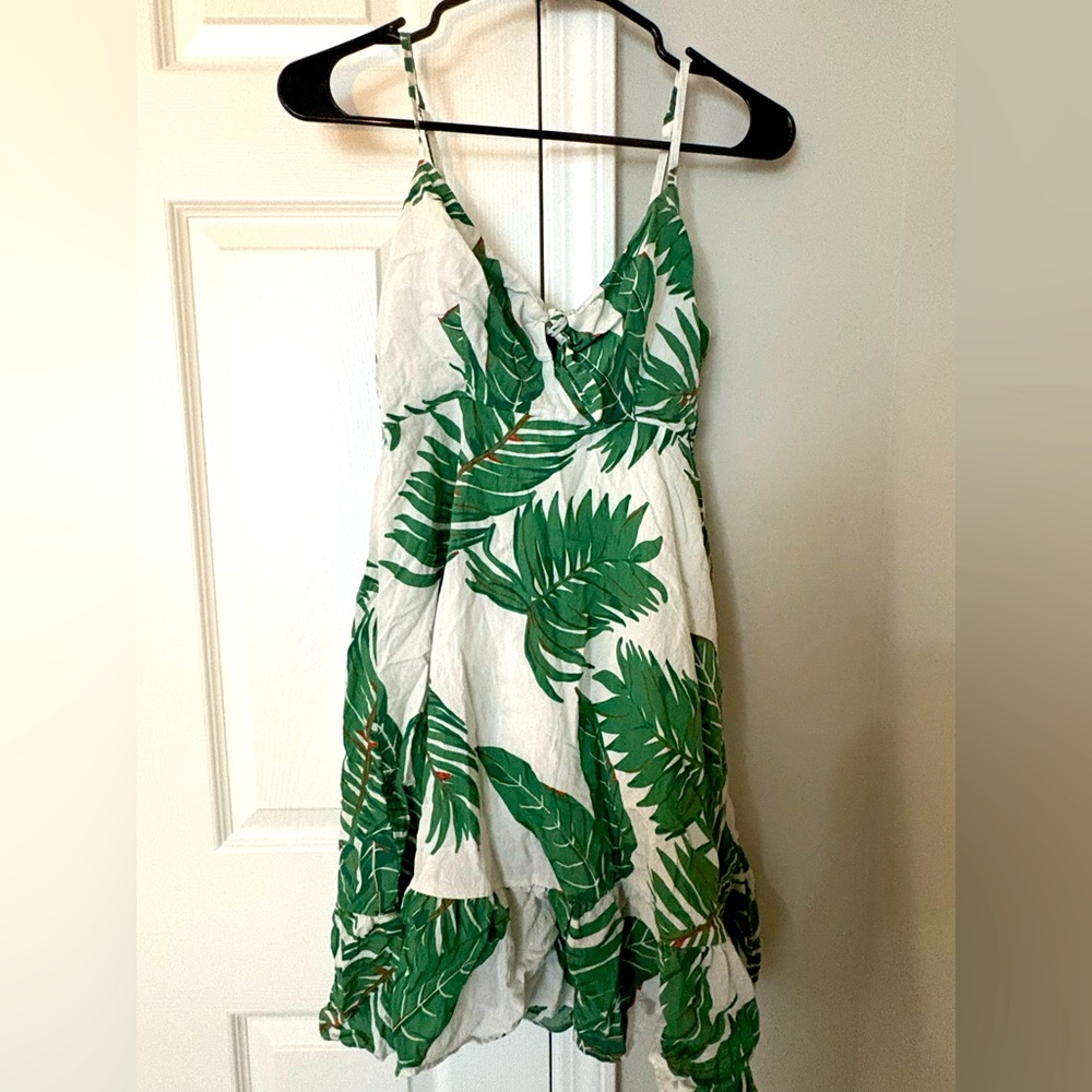 Aakaa leaf print dress